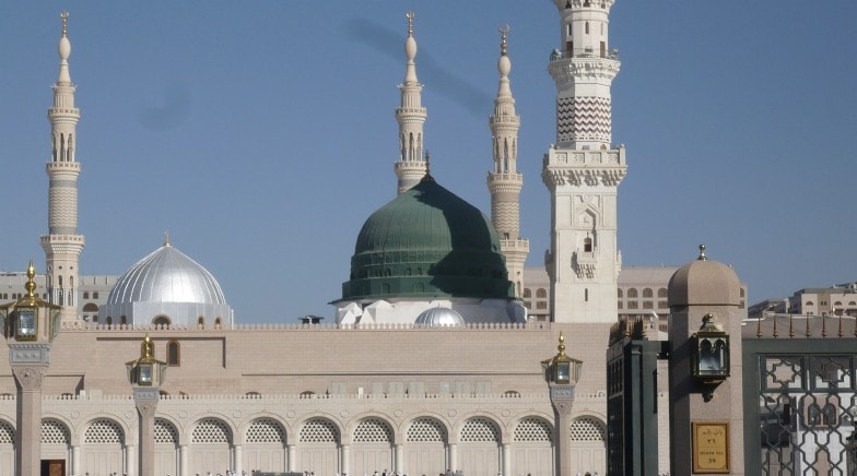 81 milioni di fedeli pregano nella moschea del Profeta a Medina negli ultimi 5 mesi.