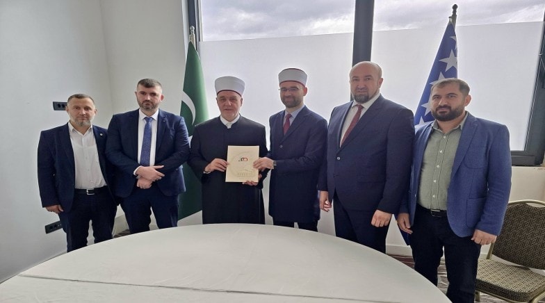 La Comunità Musulmana d'Albania esprime solidarietà con la Bosnia ed Erzegovina dopo le inondazioni.