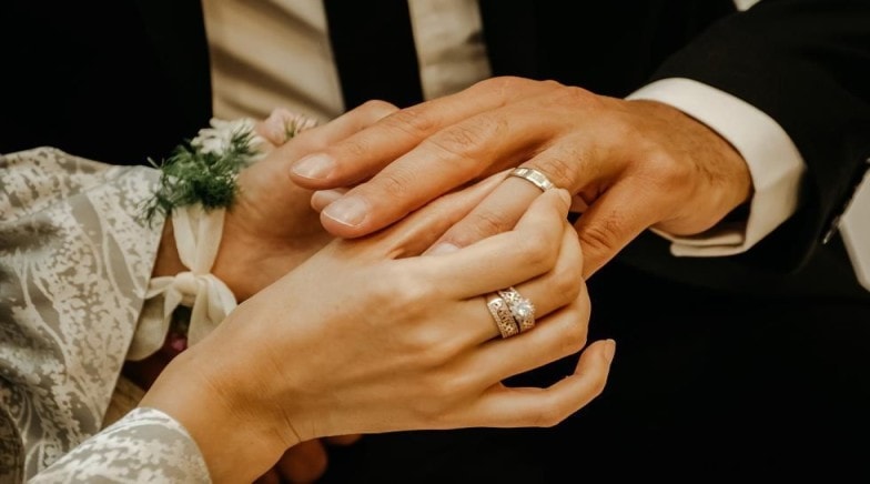 C'è un argomento che vieta il matrimonio tra un musulmano e un non musulmano?