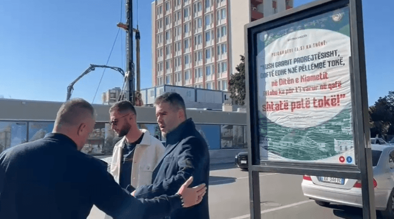 Si intensifica il conflitto tra la Muftinìa e il Comune di Scutari