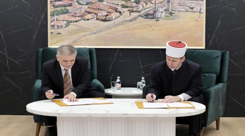 KMSH firma un memorandum di cooperazione con l'Unione delle Comunità Islamiche Albanesi in Germania