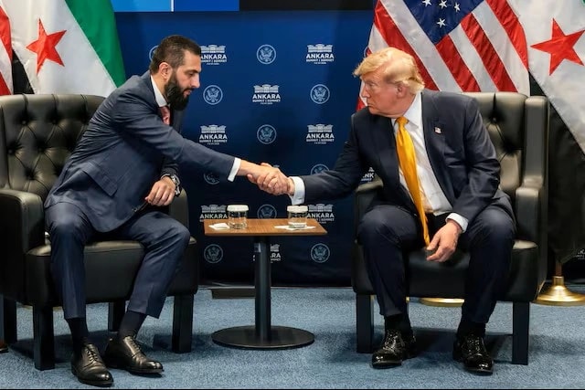 Dopo quasi 47 anni, gli Stati Uniti rimuovono la Siria dalla lista degli Stati sponsor del terrorismo